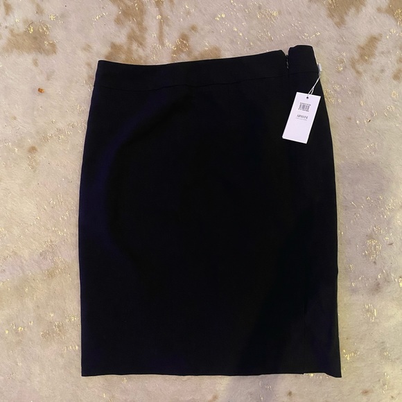 ARMANI BASIC BLACK SKIRT - Picture 2 of 3
